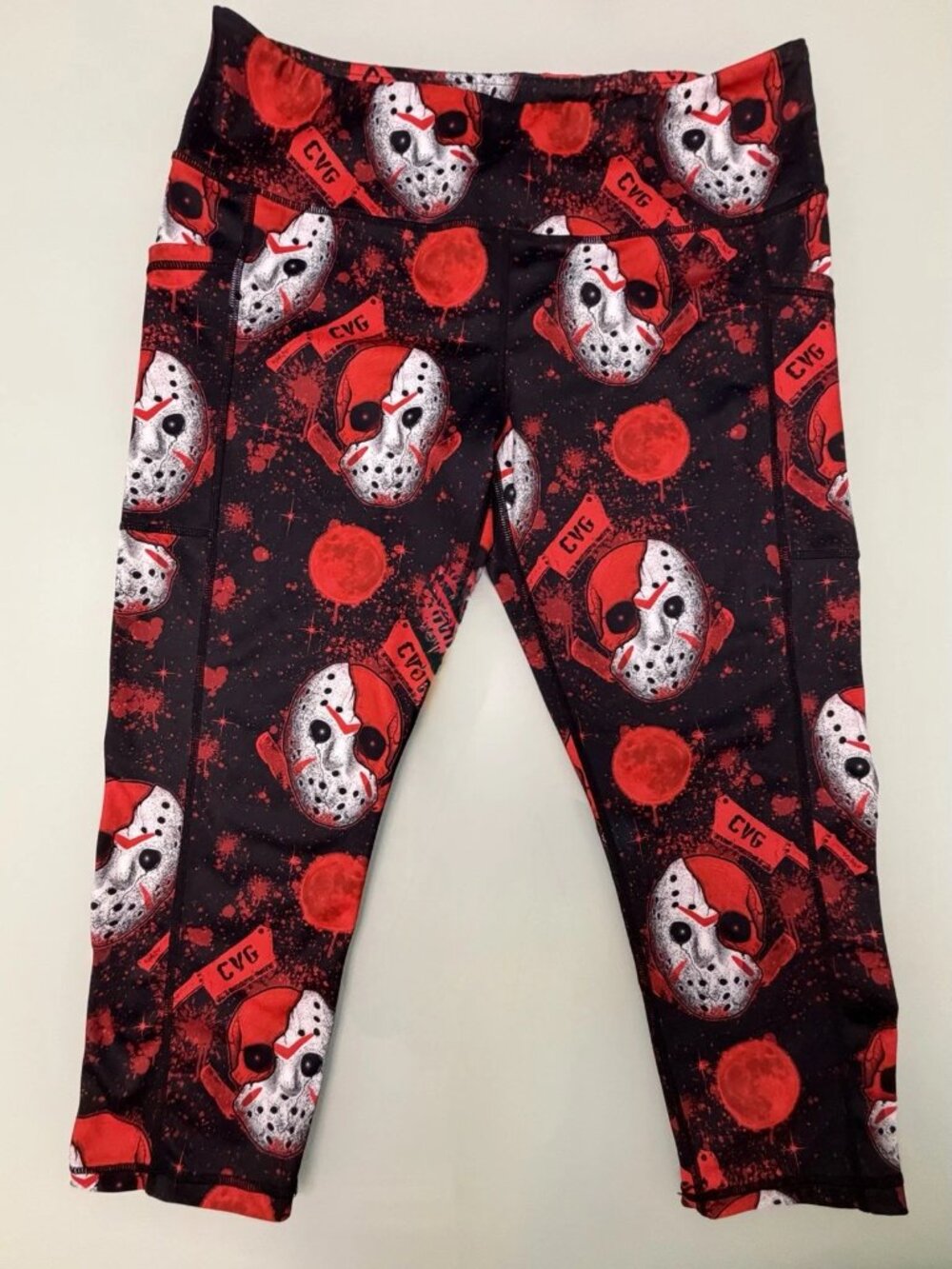 CVG Constantly Varied Gear Womens Halloween Slasher Jason Capri Leggings Yoga XL